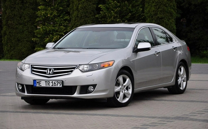 Honda Accord cena 33900 przebieg: 213000, rok produkcji 2008 z Pobiedziska małe 781